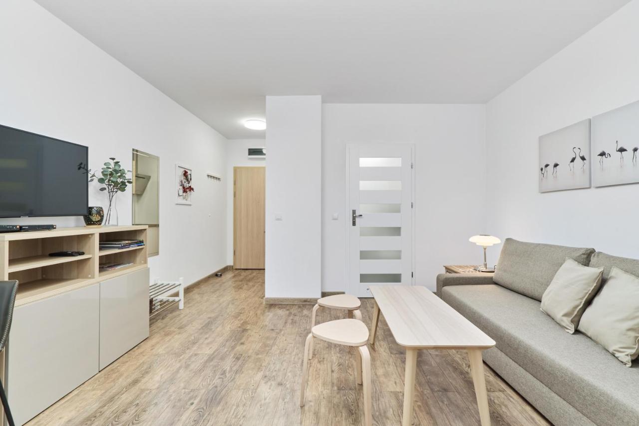 Riverside Apartments Na Grobli By Noclegi Renters Breslavia Esterno foto